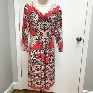 Sunny Leigh/ size 6/ Med/ EUC
